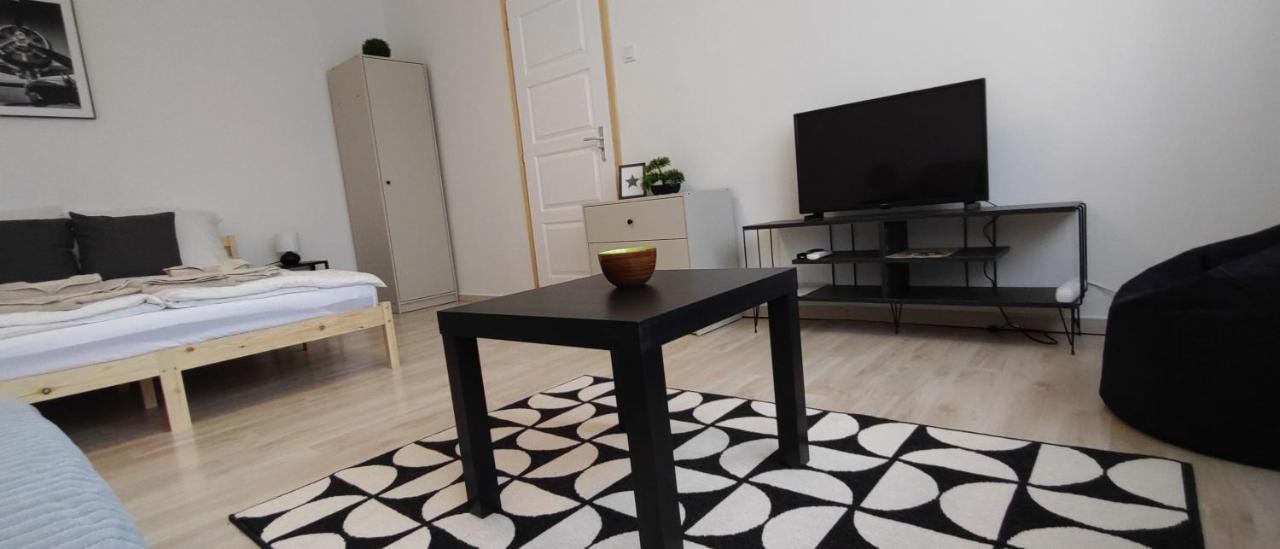 Blue Moon Apartman Eğri Dış mekan fotoğraf