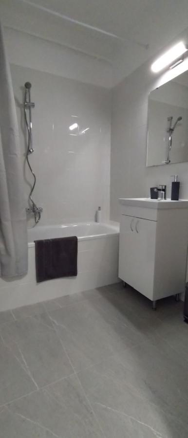 Blue Moon Apartman Eğri Dış mekan fotoğraf