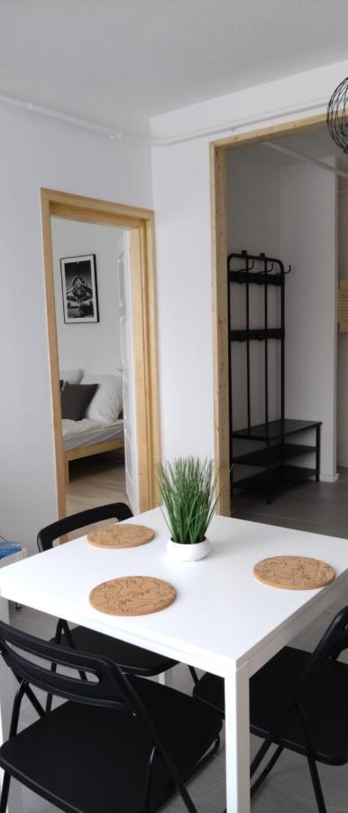 Blue Moon Apartman Eğri Dış mekan fotoğraf