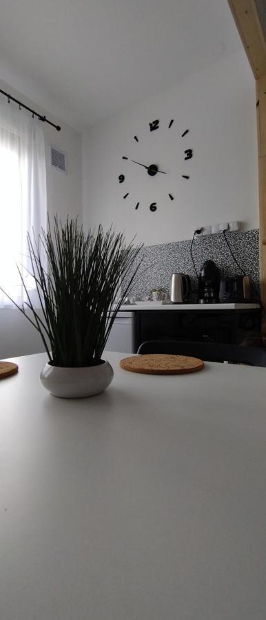Blue Moon Apartman Eğri Dış mekan fotoğraf